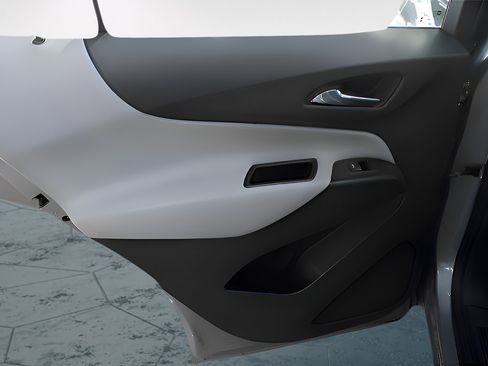 Used 2024 Chevrolet Equinox LS FWD image 30