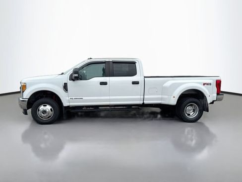 Used 2017 Ford F350 XL w/ Power Equipment Group AWD/4WD image 9