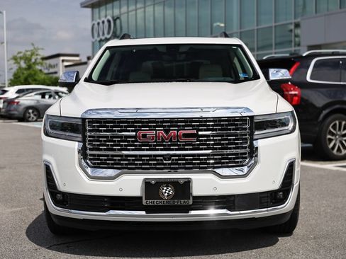 Used 2023 GMC Acadia Denali w/ Denali Technology Package FWD image 14