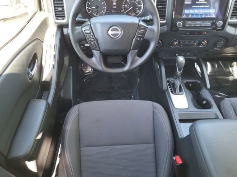 Certified 2024 Nissan Frontier SV w/ Technology Package AWD/4WD image 18