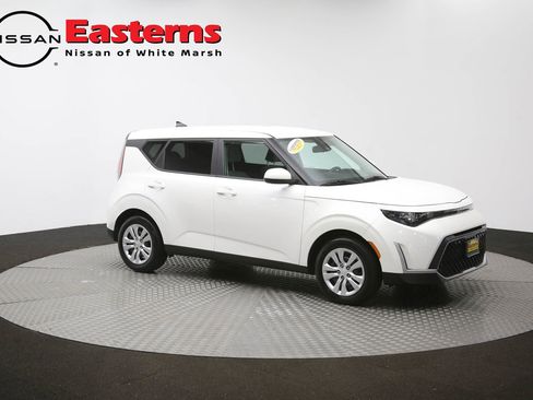 Used 2023 Kia Soul LX FWD image 46
