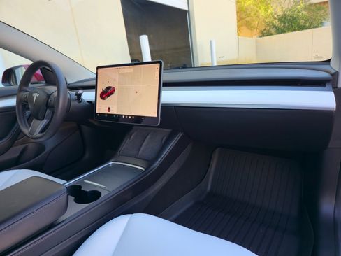 Used 2022 Tesla Model 3 RWD image 24