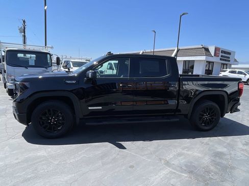 New 2026 GMC Sierra 1500 Elevation w/ Preferred Package RWD image 8