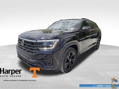 Used 2025 Volkswagen Atlas Cross Sport SEL R-Line