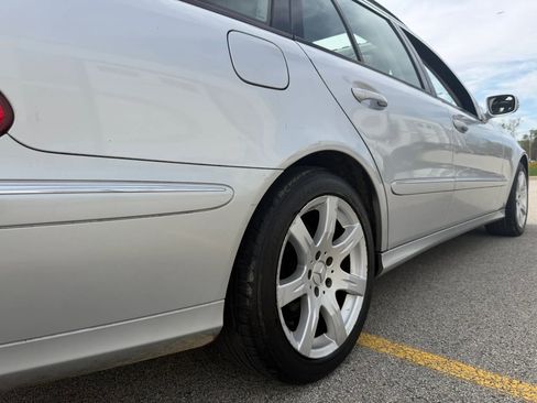Used 2007 Mercedes-Benz E 350 4MATIC Wagon image 15