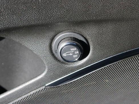 Used 2024 Buick Enclave Premium image 54