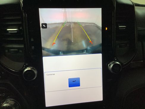 Used 2022 RAM 1500 Limited w/ Body-Colour Bumper Group image 22