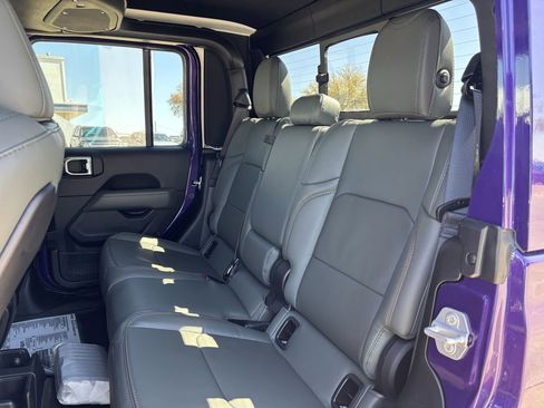 New 2026 Jeep Gladiator Mojave AWD/4WD image 24