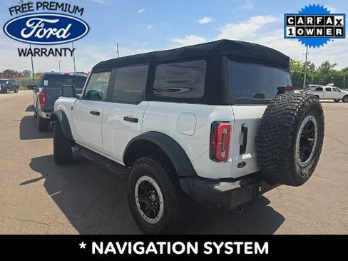 Used 2023 Ford Bronco Badlands w/ Sasquatch Package AWD/4WD image 6