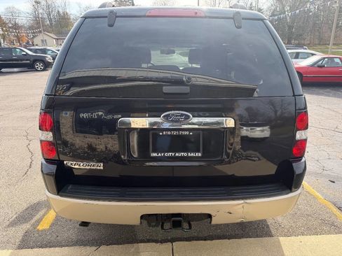 Used 2007 Ford Explorer Eddie Bauer image 4