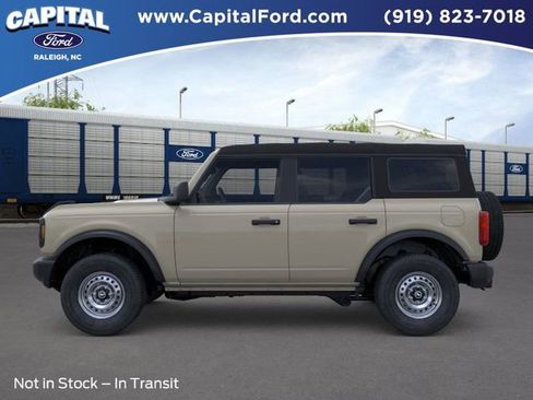 New 2025 Ford Bronco 4-Door image 3