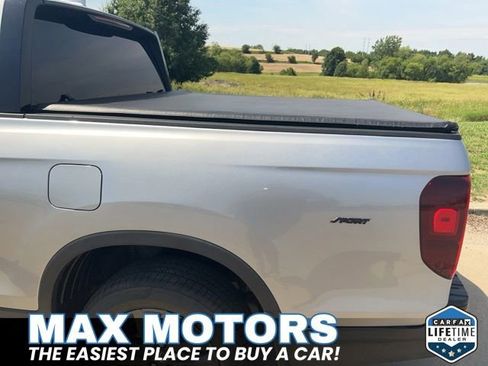 Used 2024 Honda Ridgeline Sport image 5