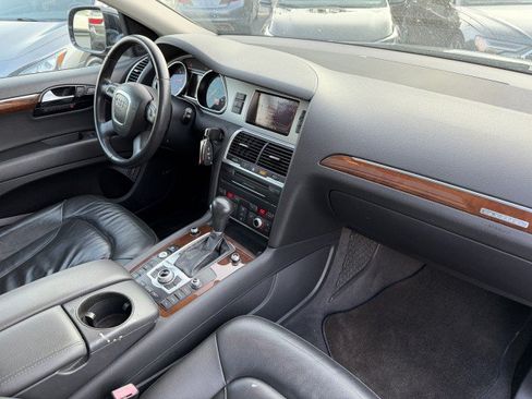 Used 2010 Audi Q7 TDI Prestige AWD/4WD image 19
