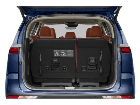 Used 2024 Kia Carnival SX FWD image 24
