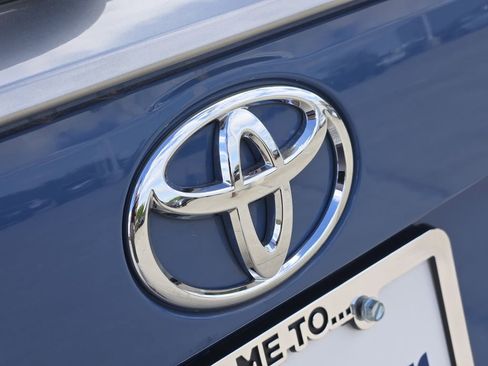 Used 2025 Toyota RAV4 XSE w/ Advanced Technology Package image 11