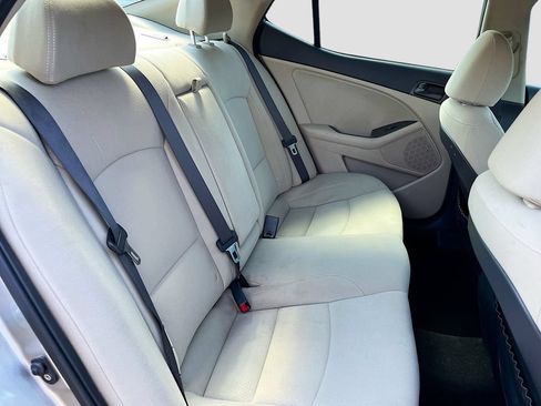 Used 2015 Kia Optima LX FWD image 23