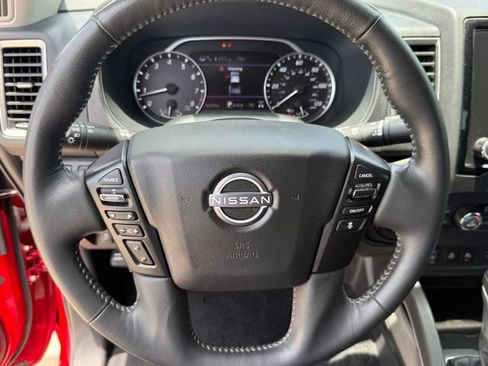 Used 2023 Nissan Frontier SV w/ SV Convenience Package AWD/4WD image 14