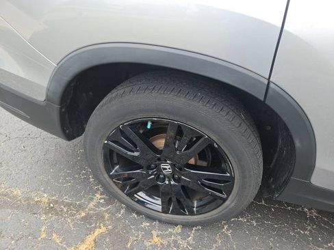 Used 2021 Honda Pilot Special Edition image 8