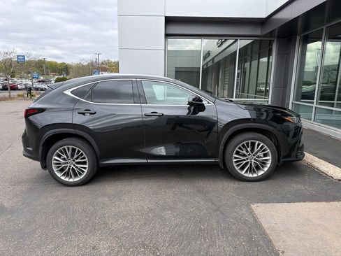 Used 2025 Lexus NX 350 AWD w/ Accessory Package (2T) image 9