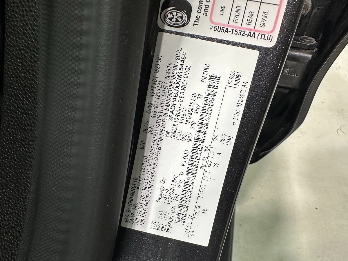 Used 2019 Ford Fiesta SE FWD image 25