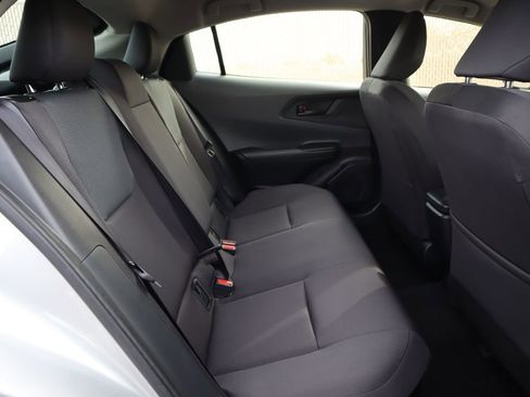 Certified 2025 Toyota Prius LE image 21