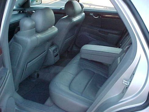 Used 2005 Cadillac De Ville FWD image 7