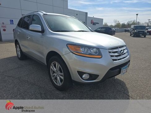 Used 2011 Hyundai Santa Fe Limited image 1