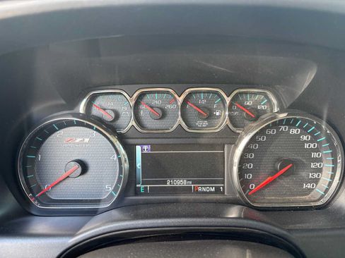 Used 2016 Chevrolet Silverado 3500 LTZ w/ Duramax Plus Package AWD/4WD image 38