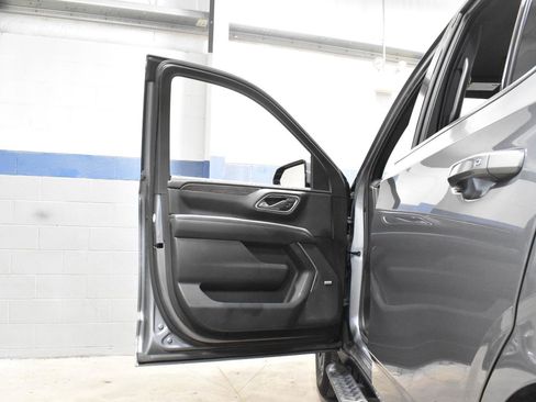 Used 2021 Chevrolet Tahoe Z71 AWD/4WD image 13