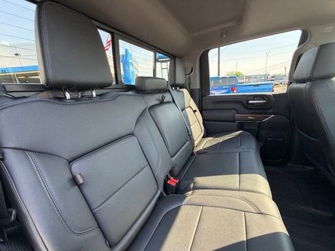 Used 2021 Chevrolet Silverado 2500 LT w/ Midnight Edition AWD/4WD image 34