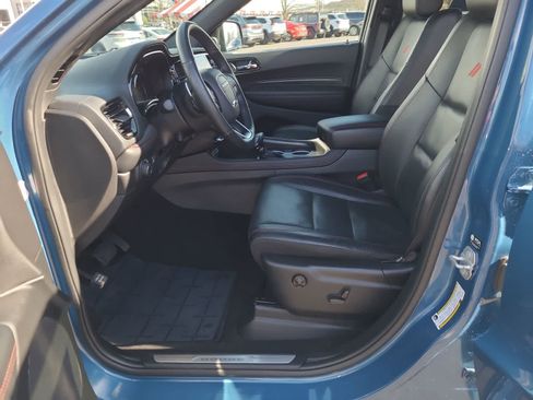 Used 2025 Dodge Durango GT image 19