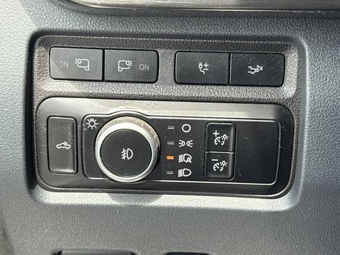 Used 2024 Ford F250 Lariat w/ Lariat Ultimate Package AWD/4WD image 52