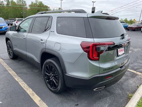 Used 2023 GMC Acadia SLE w/ Driver Convenience Package AWD/4WD image 5