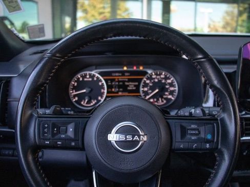 Used 2023 Nissan Pathfinder Rock Creek image 13