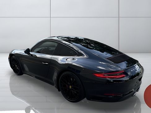 Used 2017 Porsche 911 Carrera S RWD image 2