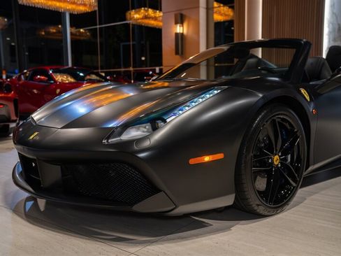 Used 2017 Ferrari 488 Spider RWD image 16