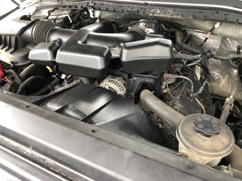Used 2017 Ford F250 XL RWD image 32