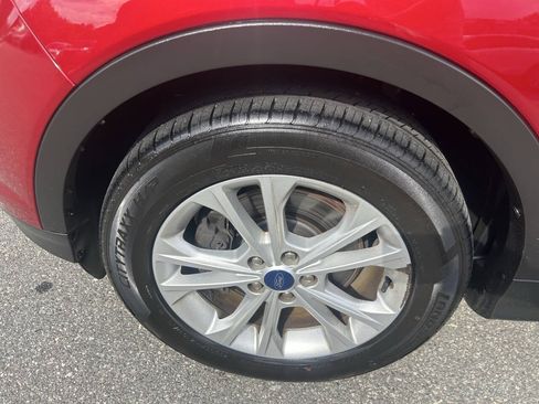 Used 2018 Ford Escape SEL AWD/4WD image 12