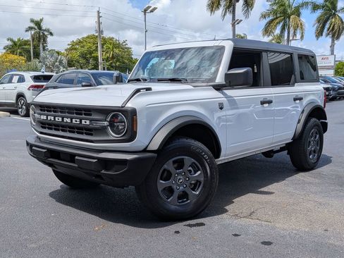 Used 2025 Ford Bronco Big Bend image 1