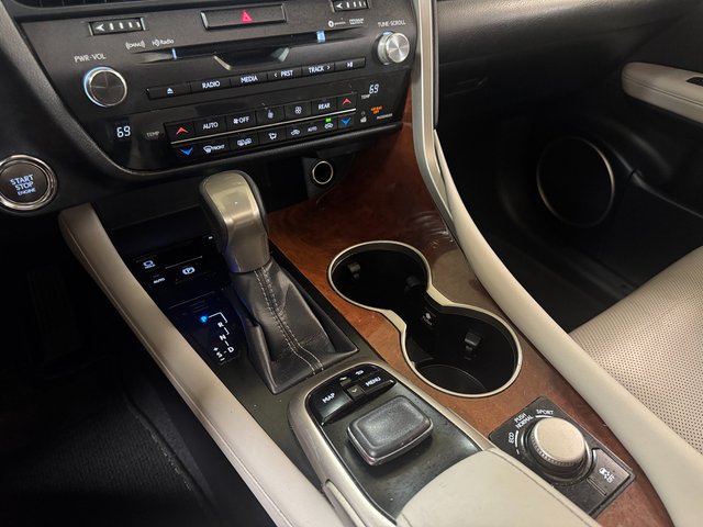 Used 2019 Lexus RX 350L FWD image 18