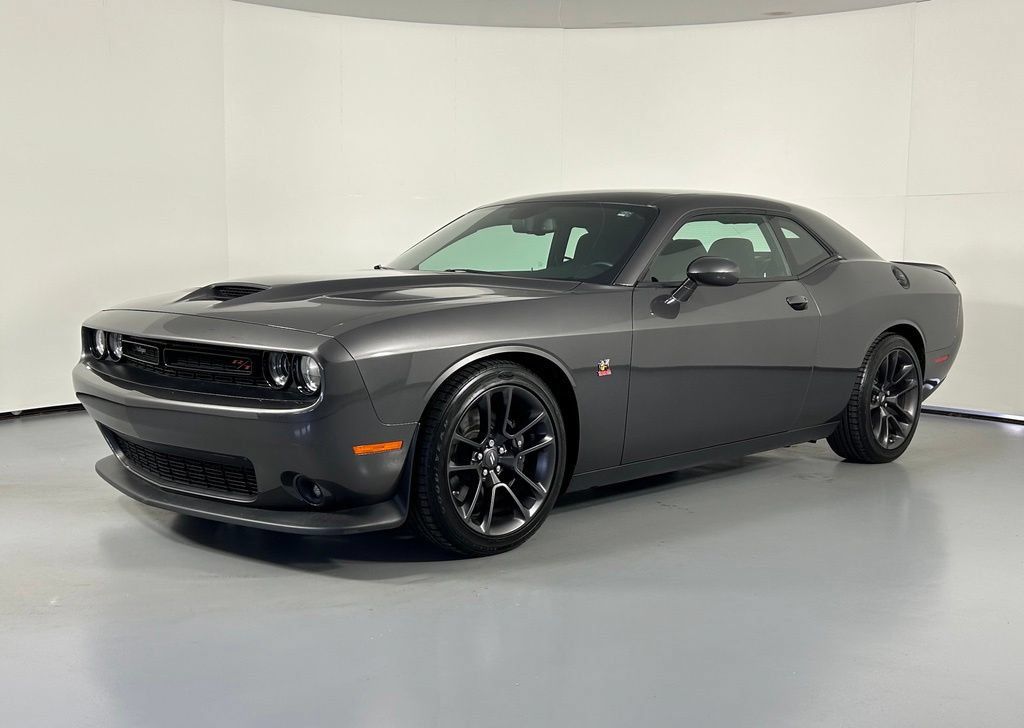 Used 2021 Dodge Challenger R/T Scat Pack RWD image 3