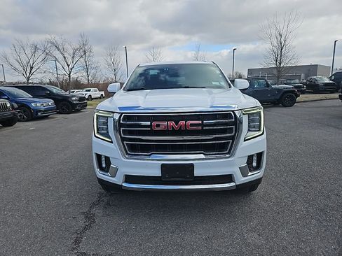 Used 2024 GMC Yukon SLT image 2