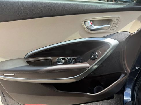 Used 2018 Hyundai Santa Fe Sport FWD image 18