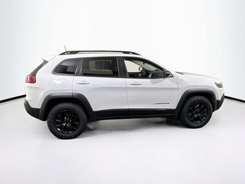 Used 2022 Jeep Cherokee Trailhawk w/ Sun, Sound & Nav Group image 4