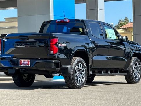 New 2025 Chevrolet Colorado Z71 w/ Z71 Convenience Package 2 image 5