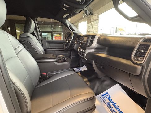 Used 2021 RAM 2500 Tradesman w/ Chrome Appearance Group AWD/4WD image 28