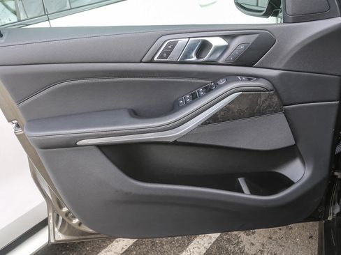 Certified 2023 BMW X5 sDrive40i w/ M Sport Package image 17