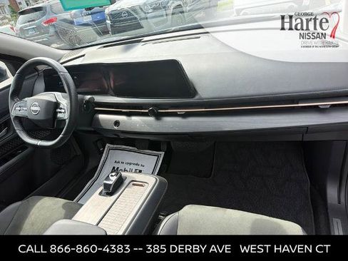 Certified 2024 Nissan Ariya AWD image 28