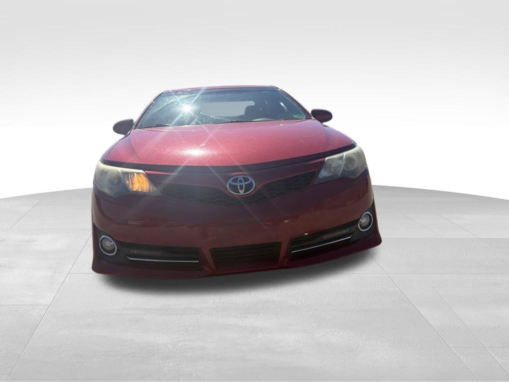 Used 2014 Toyota Camry SE FWD image 37
