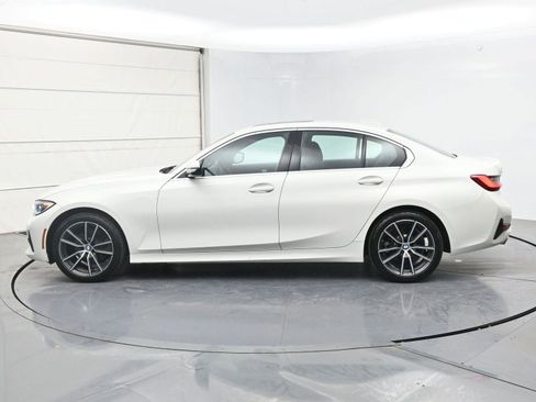 Used 2020 BMW 330i xDrive Sedan w/ Convenience Package AWD/4WD image 22